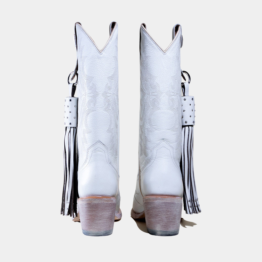 TAURUS WHITE